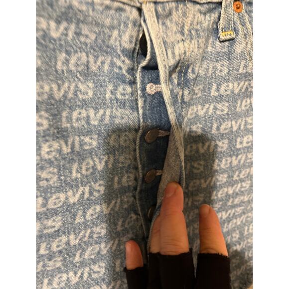 Levi's 501 Women's Jean Shorts - Size 34 - Great Condition! - Picture 3 of 6